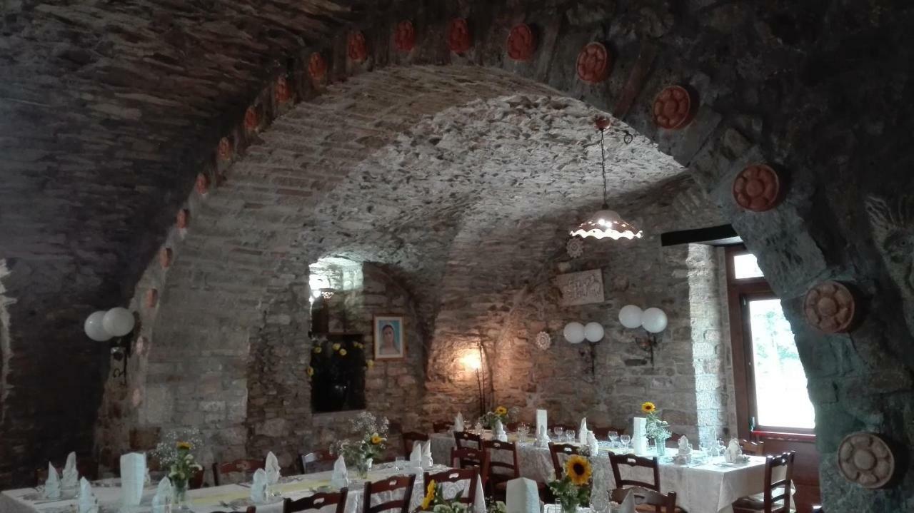Agriturismo La Vecchia Cascina Di Paolo & Belinda Villa Pietrelcina Eksteriør billede